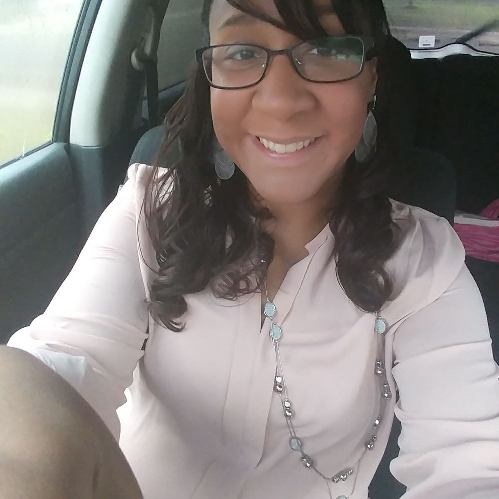 Meet your Posher, Tiffanie